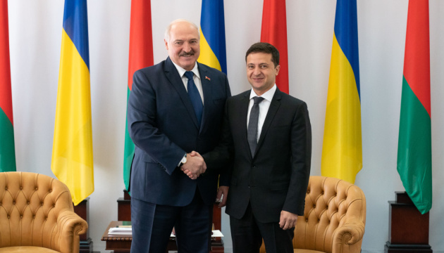 Alexander Lukashenko, presidente bielorruso y Volodimir Zelenski, presidente ucraniano / Foto: Ukriinform