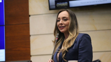 senadora Ana Paola Agudelo