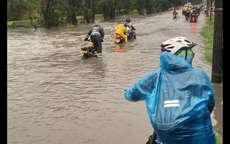 Autopista norte lluvias