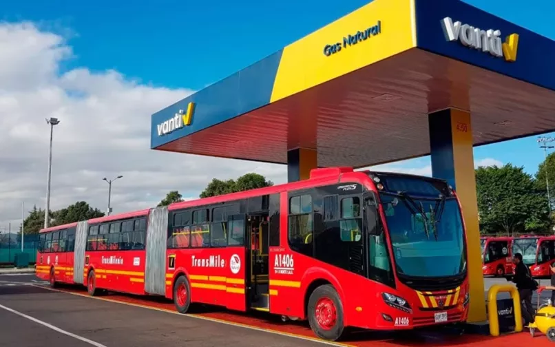 Estación de servicio de gas que abastece a Transmilenio