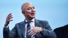 Jeff Bezos estaría financiando proyecto para revertir el envejecimiento