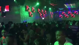 Imagen de referencia de una discoteca en Colombia