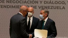 Venezuela suspende su participación en el diálogo con la oposición por la extradición de Saab