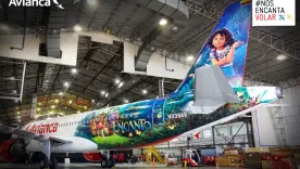 Avianca presentó avión con temática de la película 'Encanto'