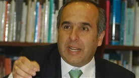 Guillermo Reyes 29