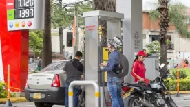 Creg explica como calcular el precio del galón de gasolina en Colombia