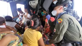 Bebés indígenas rescatados
