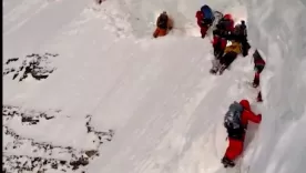 Alpinistas en problemas muere