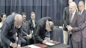 Firma acuerdo Venezuela