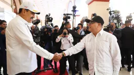 Petro y Maduro cinco