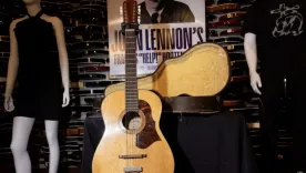 Guitarra Lennon