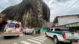 piedra del peñol ambulancia