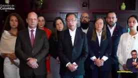 Petro consulta China