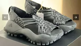 Calzado “Oaxaca Slip On” de Adidas.