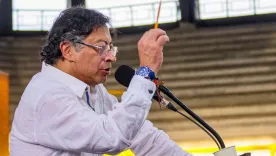 petro se pronuncia sobre bombardeo a embarcacion presuntamente colombiana 