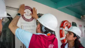 sellan buques atuneros de van camps