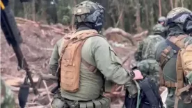 Helicóptero impactado 25