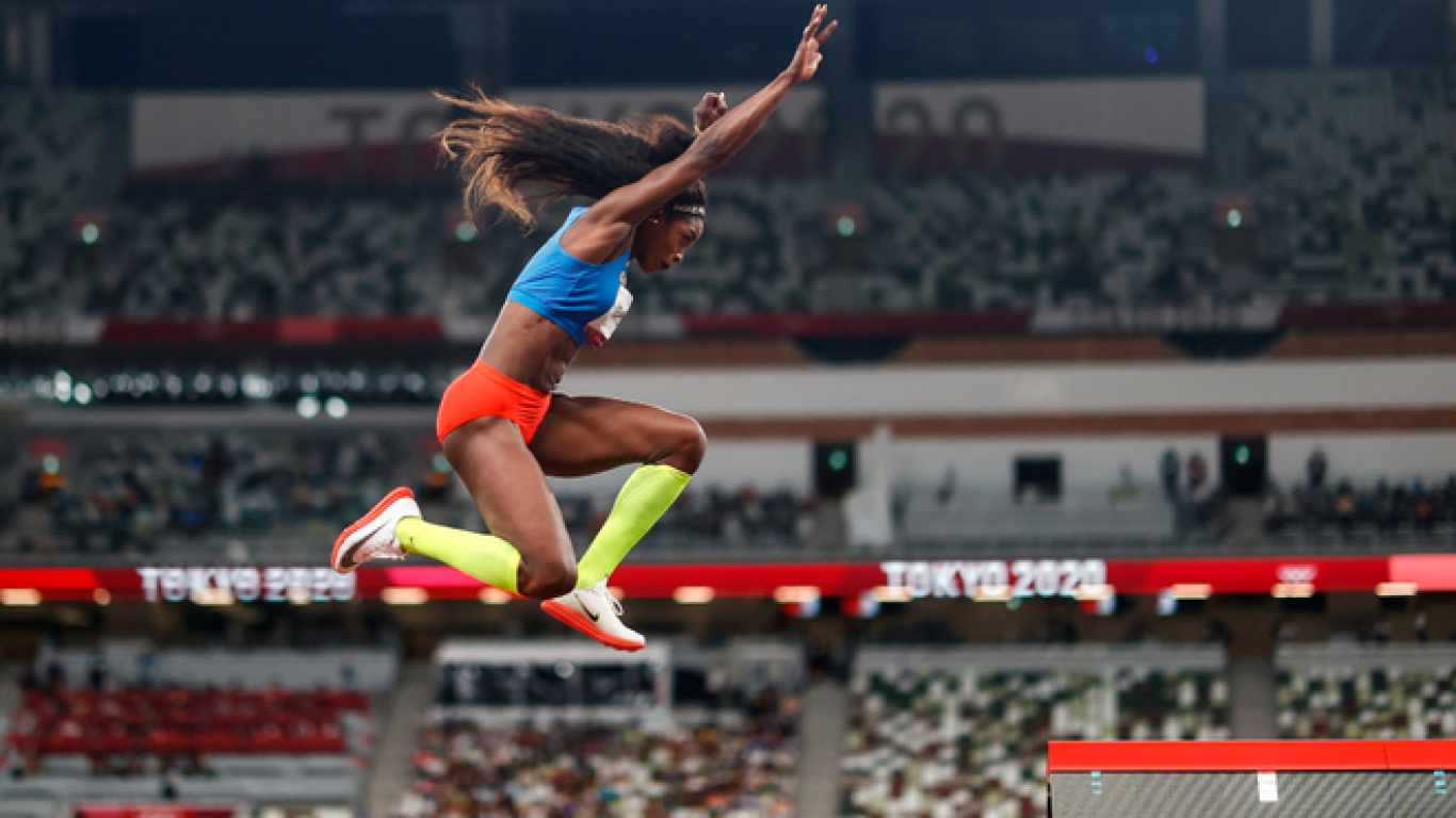 Caterine Ibargüen  atleta colombiana en Juegos Olímpicos