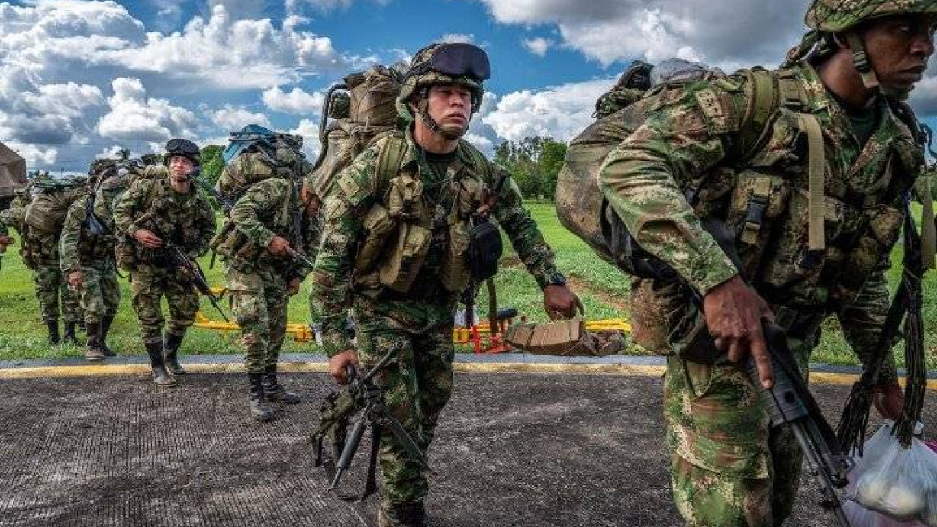 Militares 19 Agosto