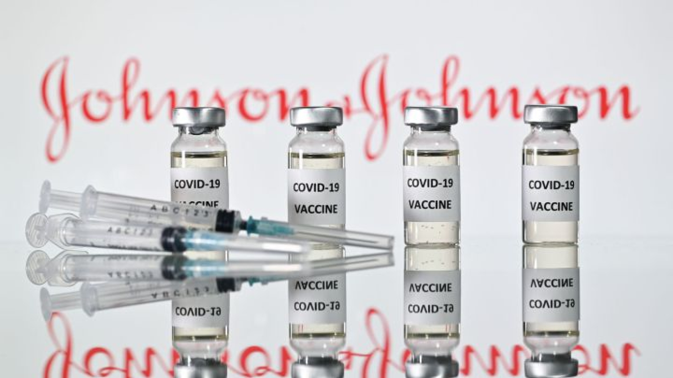 Johnson & Johnson aseguró que dosis extra eleva eficacia de inmunidad