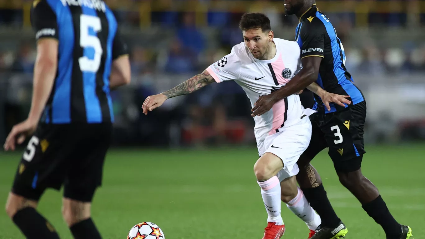 Messi debutó con el PSG en Champions