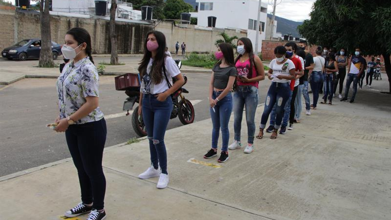 Estudiantes venezolanos en Colombia