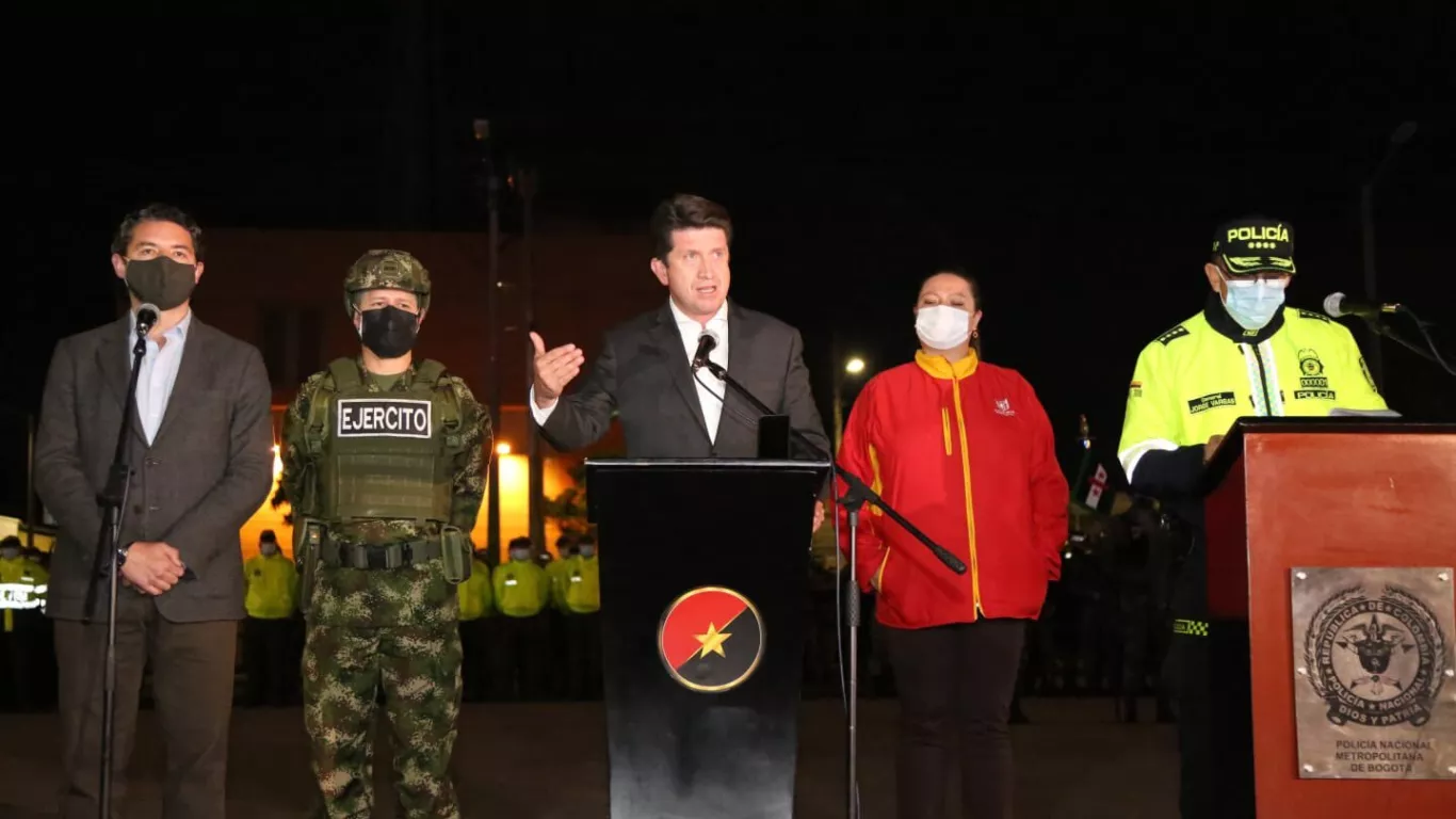 Ministro de Defensa anuncia llegada de militares a Bogotá