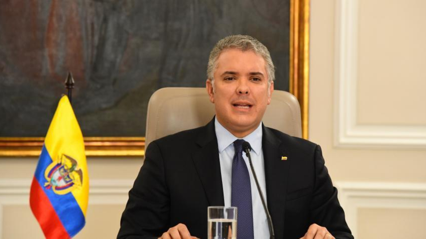 Decreto empleo jóvenes 18-28 años