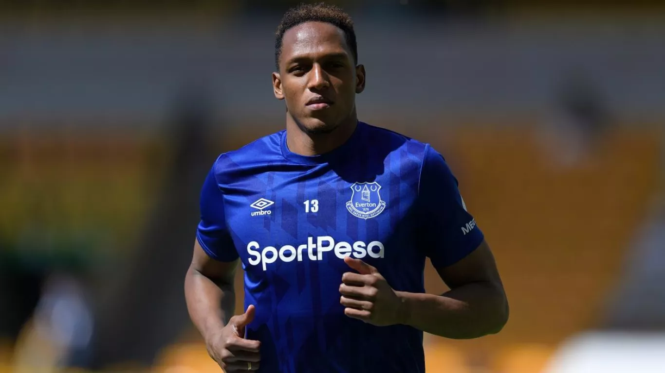 Yerry Mina se lesionó y será baja en el Everton FC