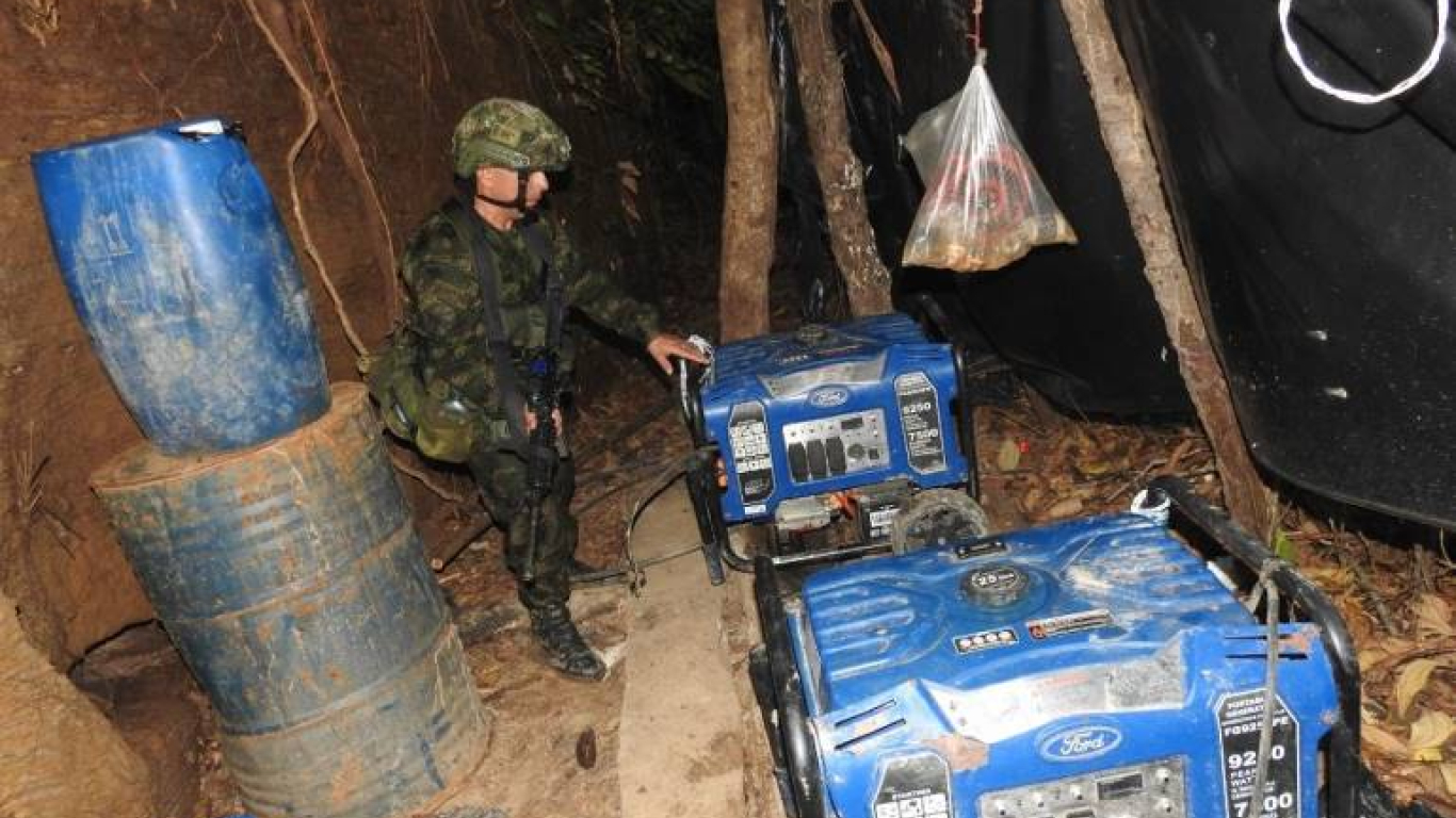 Destruyen laboratorio de cocaína del ELN