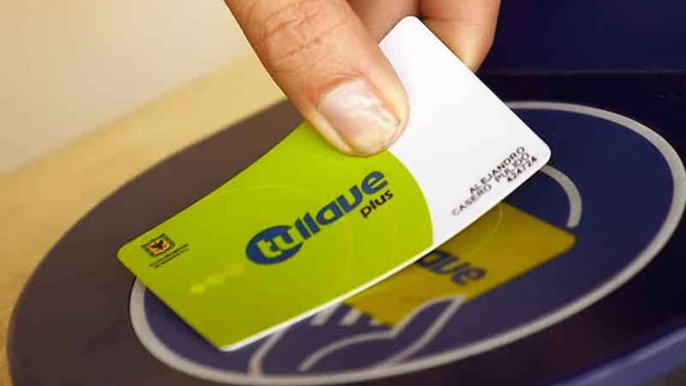 Desarticulan banda que se apoderaba del dinero de las recargas de las tarjetas 'Tu Llave'