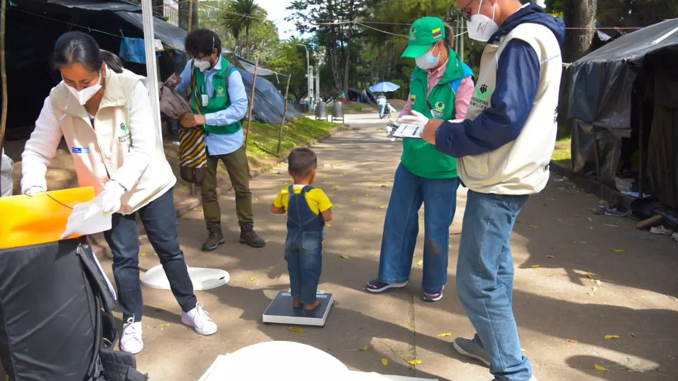 Trasladan al sector salud a 14 niños indígenas del Parque Nacional