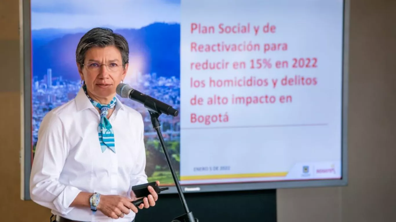 Piden investigar a alcaldesa de Bogotá, Claudia López por participación en política
