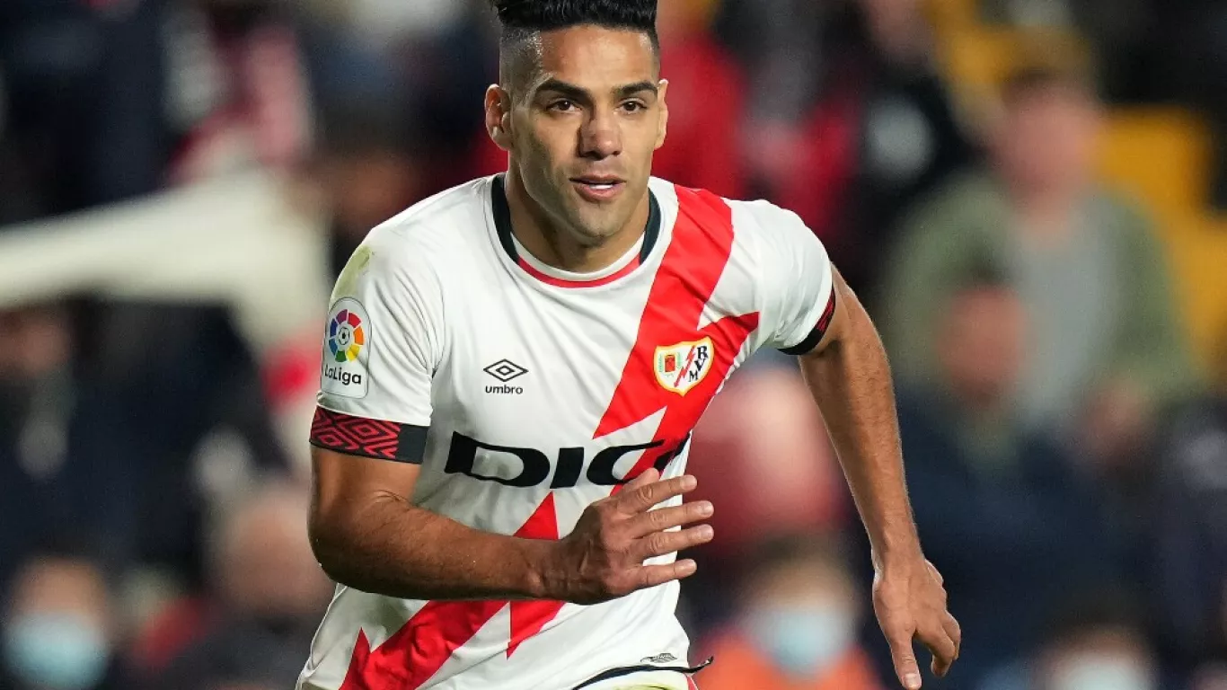 Falcao envía mensaje de apoyo a Egan tras delicado accidente