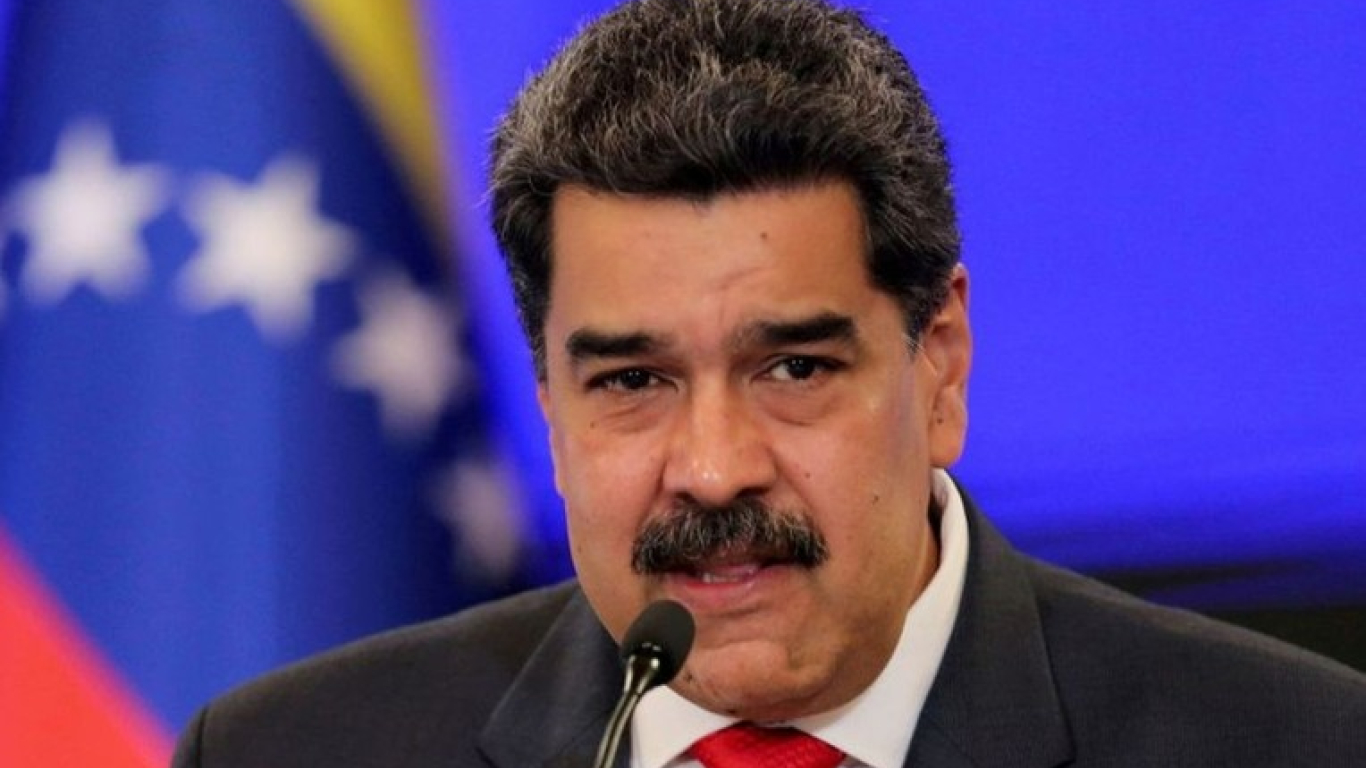 Oposición en Venezuela pide activar referendo para revocar a Maduro