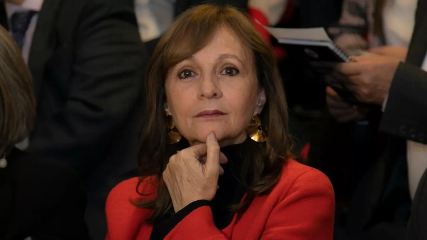 Ángela María Robledo 