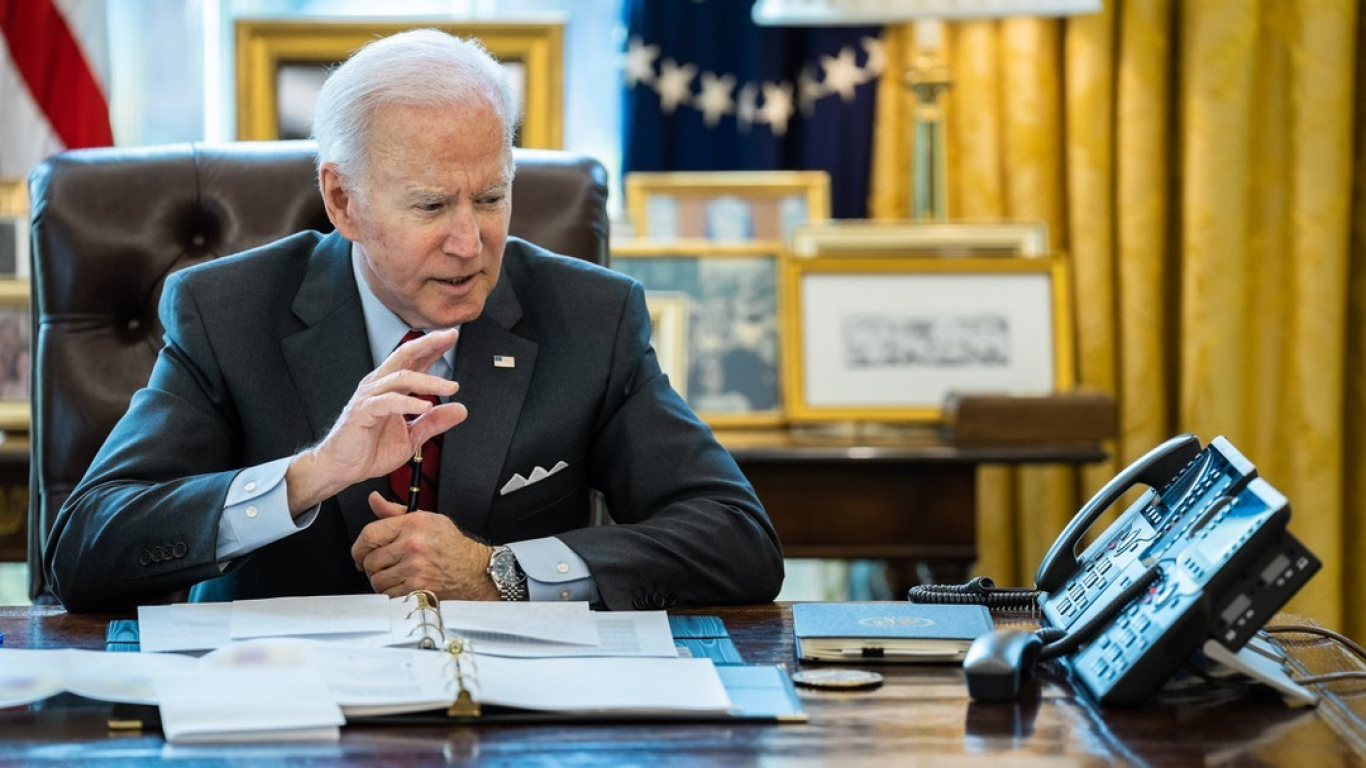 Tiempo que ha tardado Joe Biden en llamar a presidentes electos
