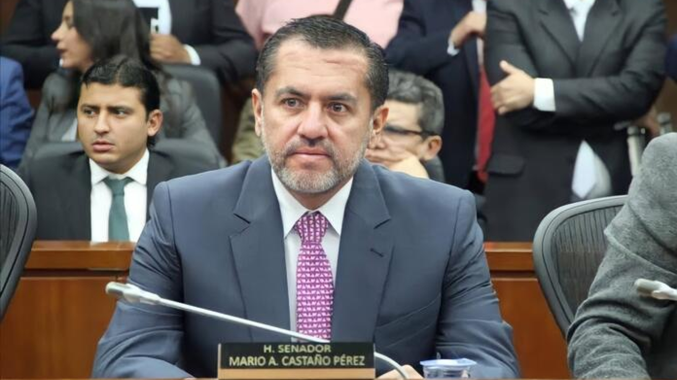 Delitos por los que tendría que responder el senador Mario Castaño