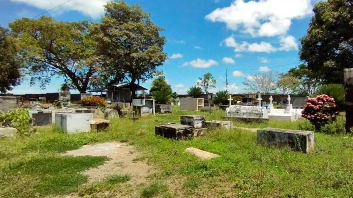cementerio de Ituango