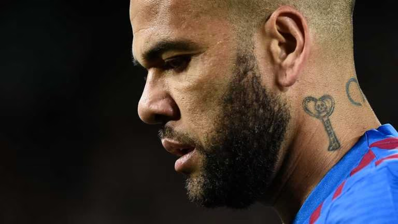 Dani Alves admitió haber tenido sexo consentido con la joven que lo acusa de abuso sexual Agenciapi.co Foto