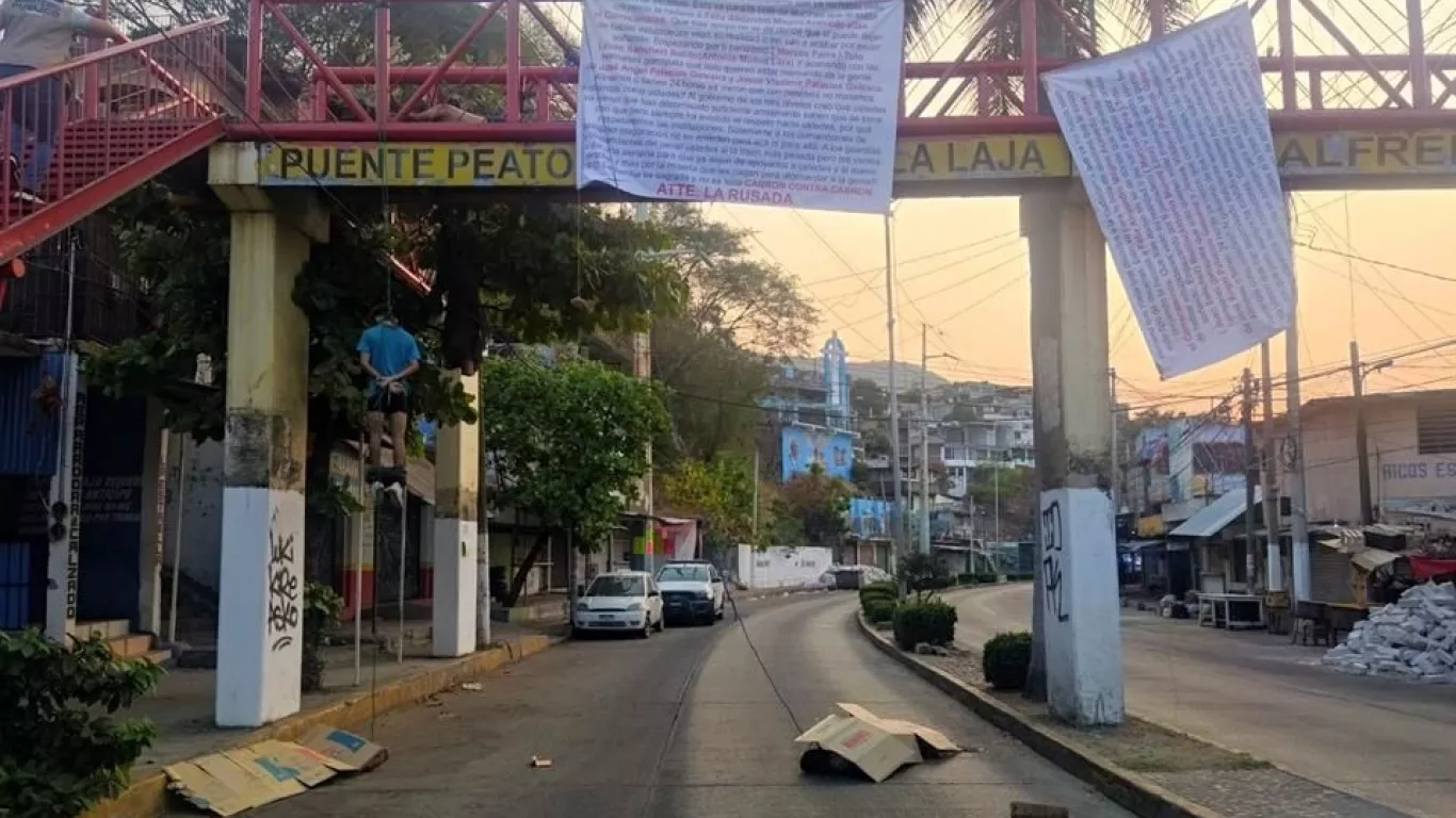 CUERPOS EN ACAPULCO