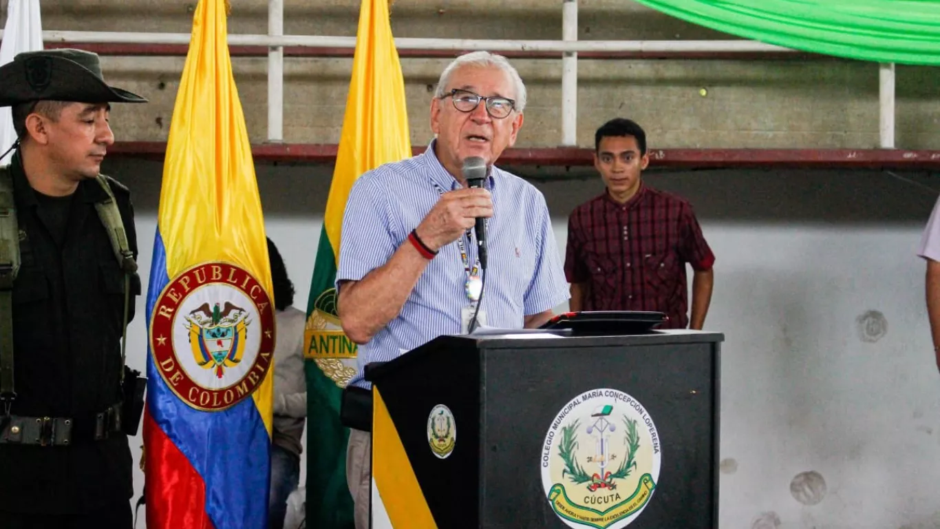 Alcalde Jair Yañez