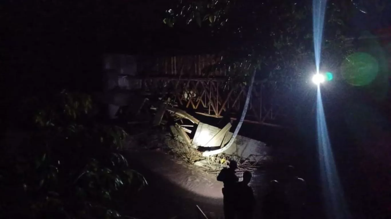 PUENTE COLAPSADO EN TIMANÁ