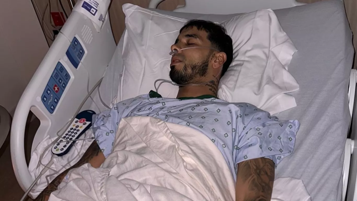 ANUEL EN EL HOSPITAL