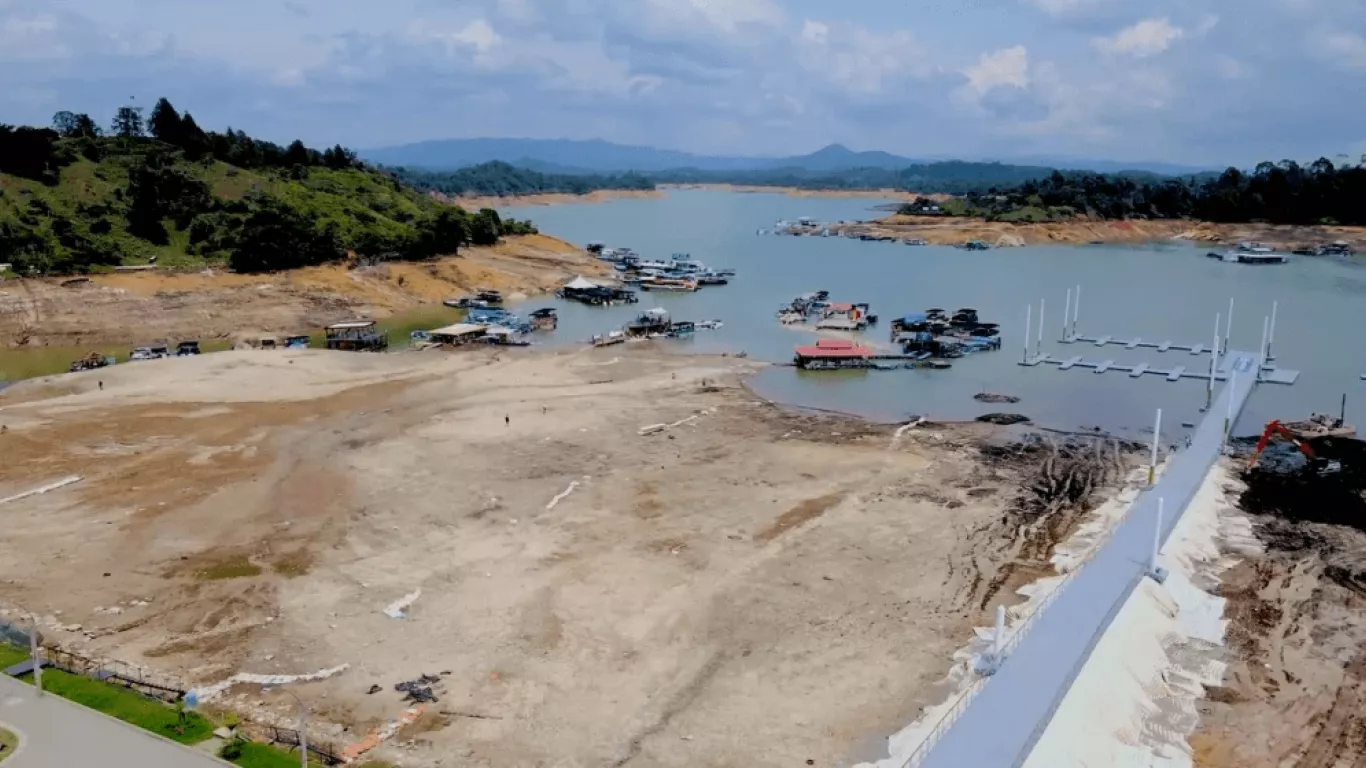 EMBALSE GUATAPÉ 1