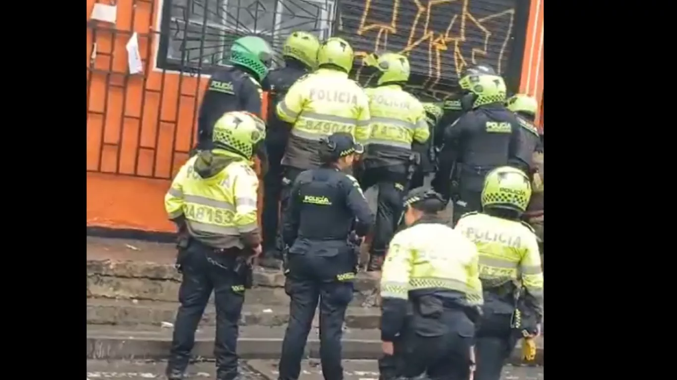 Policia agua