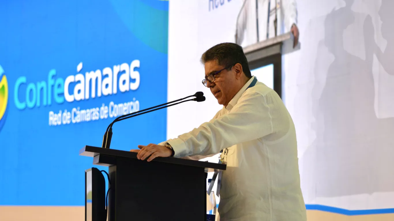 Contralor Carlos Hernán Rodríguez