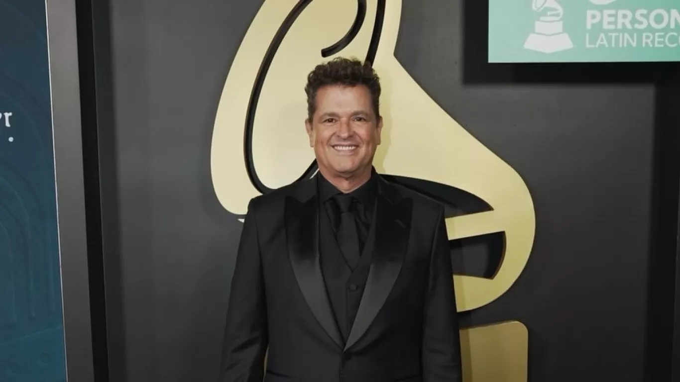 CARLOS VIVES GRAMMY