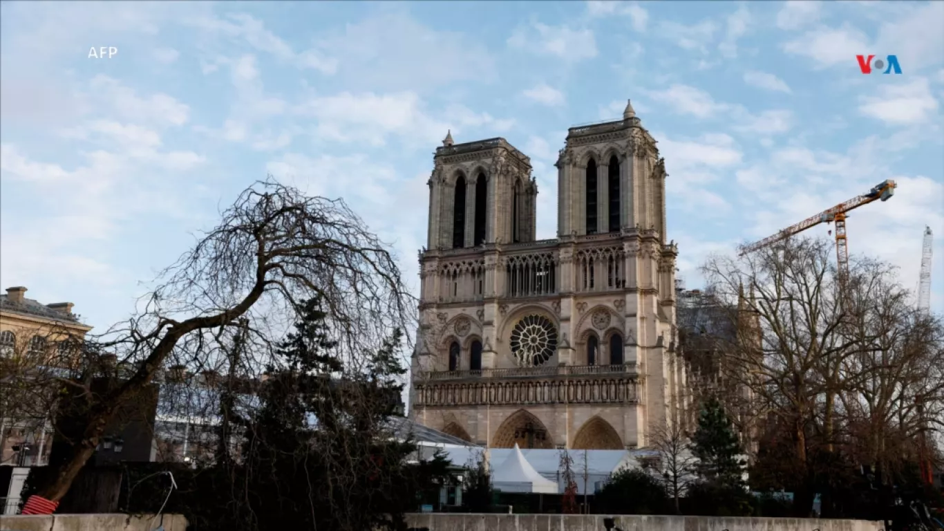 Notre Dame París 2024