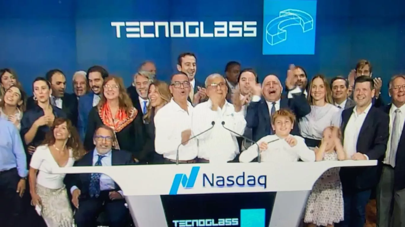 Tecnoglass25
